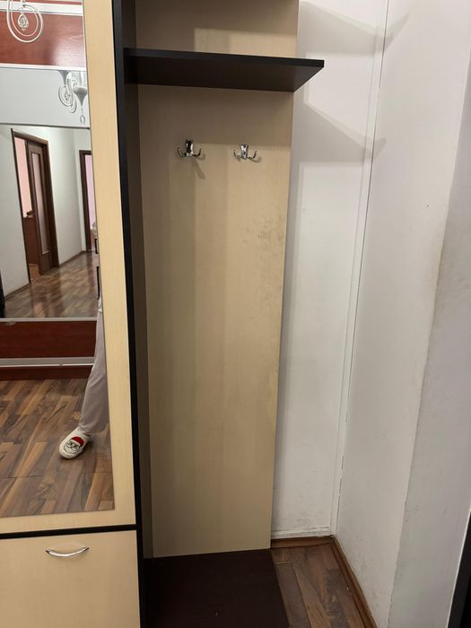 Шкаф для прихожей