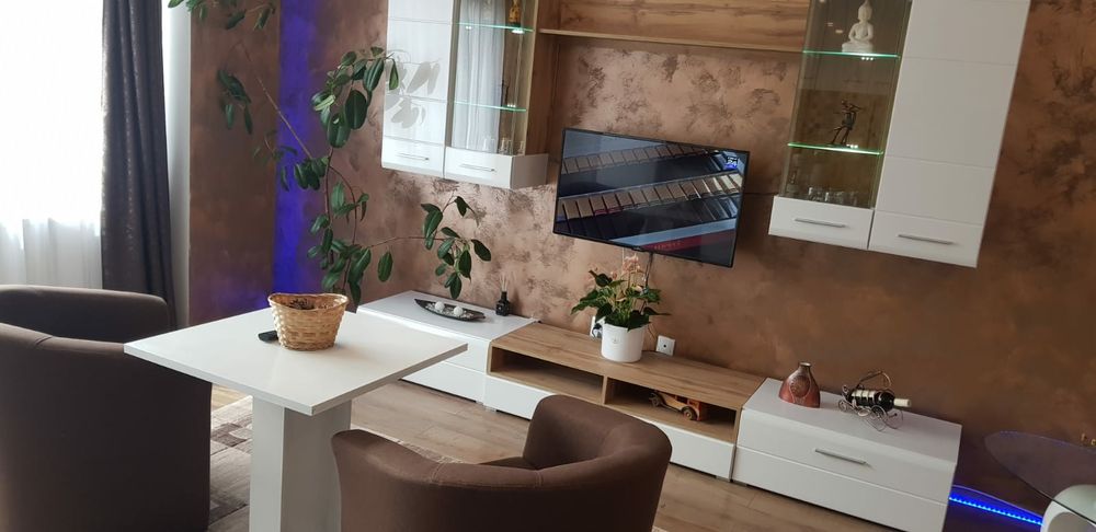 Închiriez garsoniera regim hotelier  Brașov