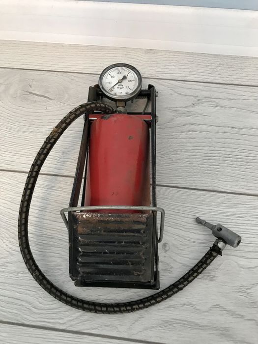 Насос ножной с датчиком давления