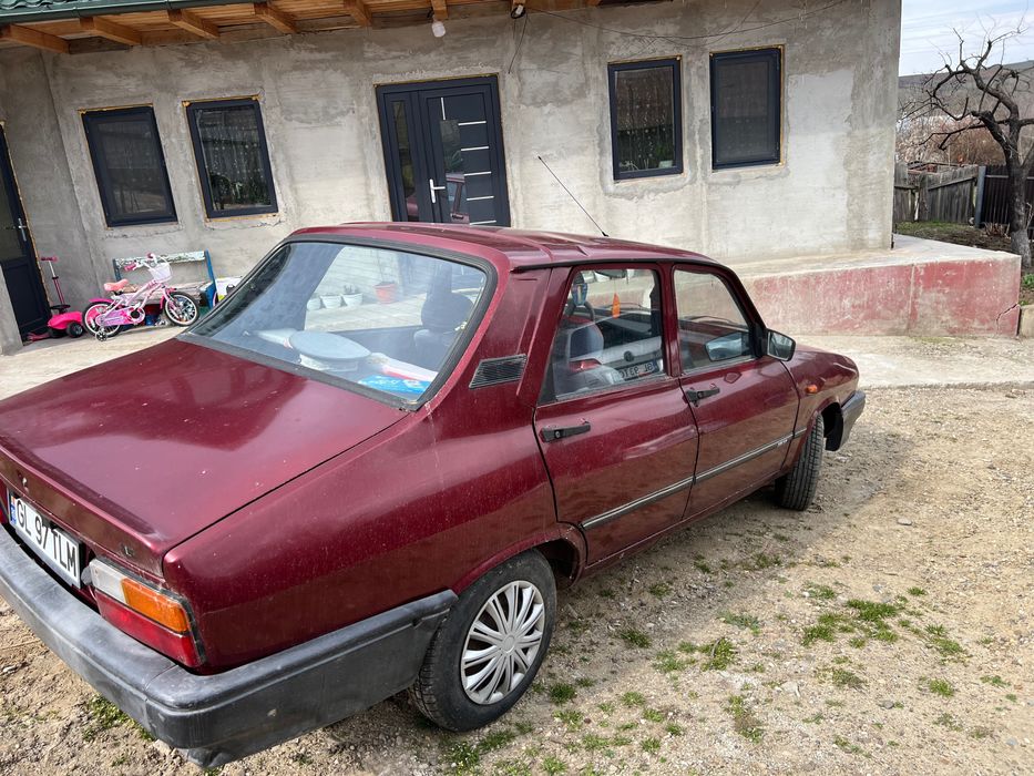 Vând Dacia 1310 fără rugină