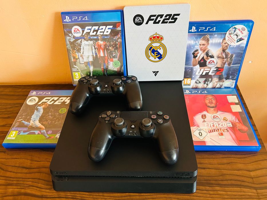 Playstation 4 slim с 2 джойстика и 5 игри