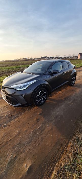 Toyota C-HR 1.8 hybrid Proprietar In Garantie Toyota.