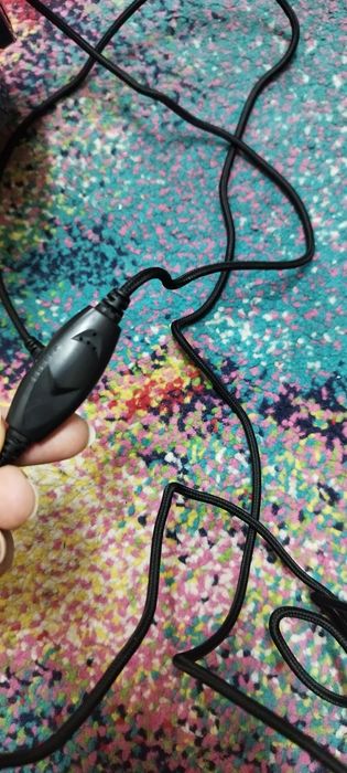 Căști gaming cu microfon