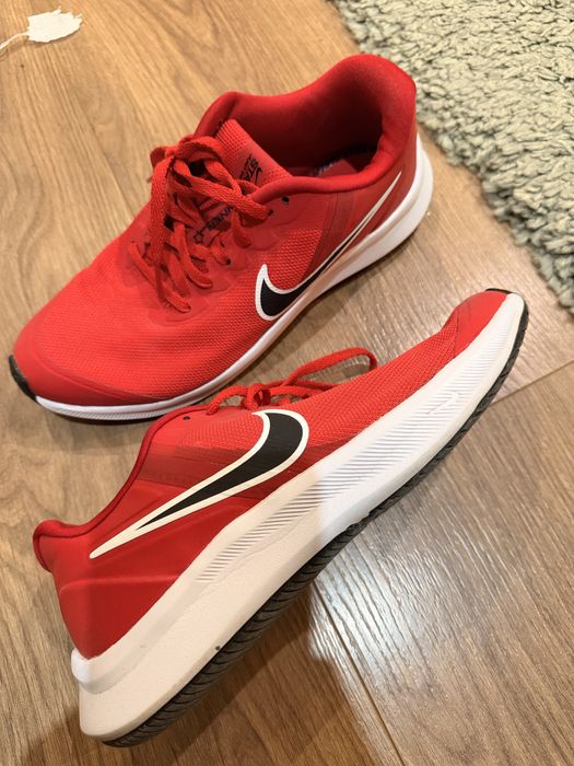 Маратонки Nike 38 номер