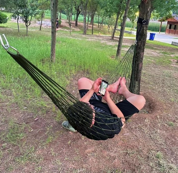 Гамак прочный, лёгкий, компактный