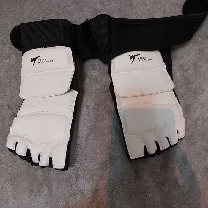 Продам экипировку на таэквондо