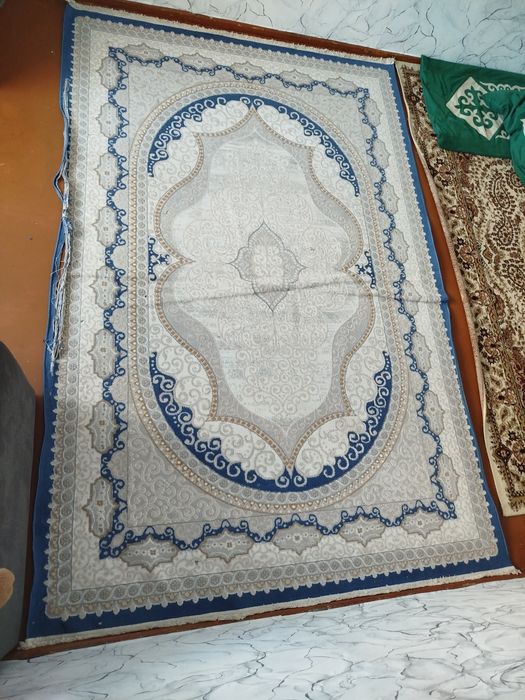 Ковер продам б/у