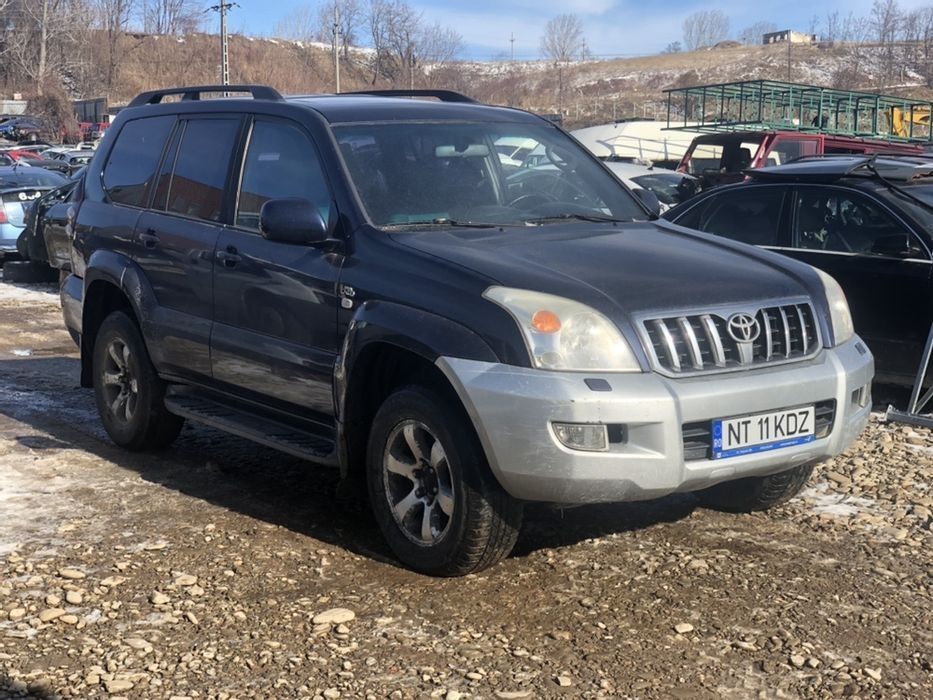 dezmembrez toyota land cruiser j12