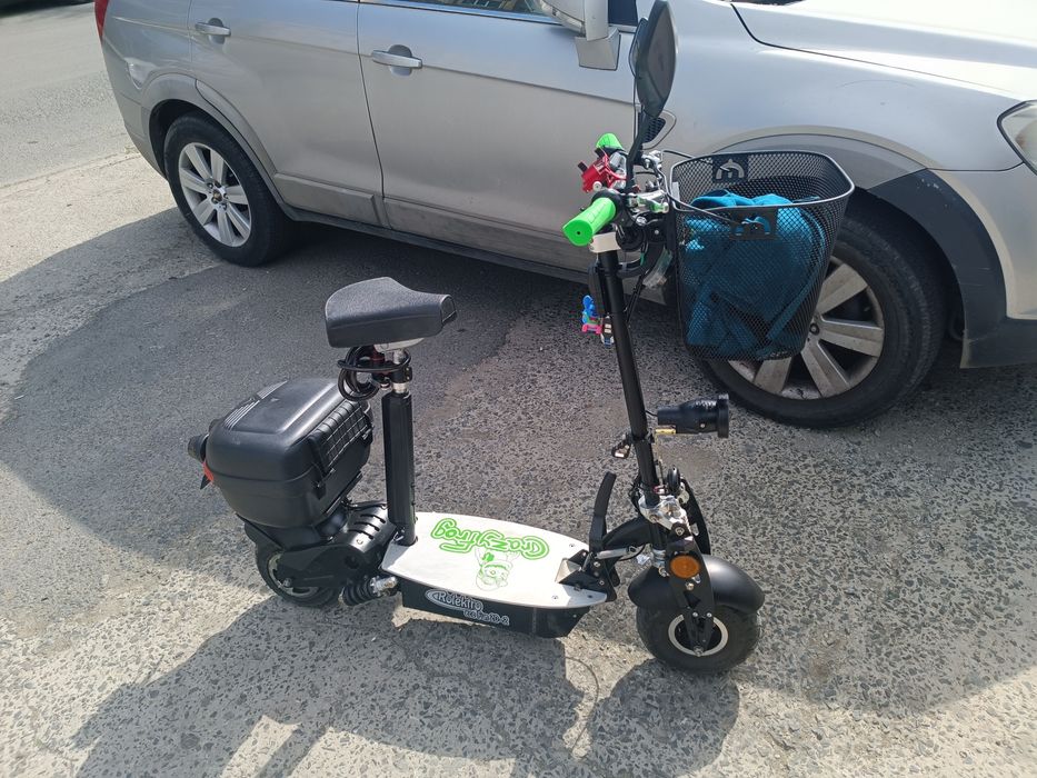 Електрически скутер Rollectro