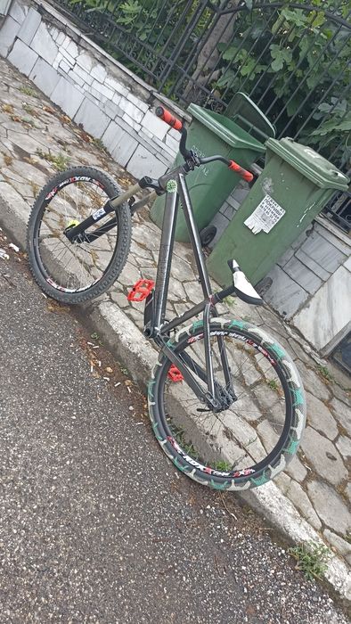 Drag c2 dirt jump custom