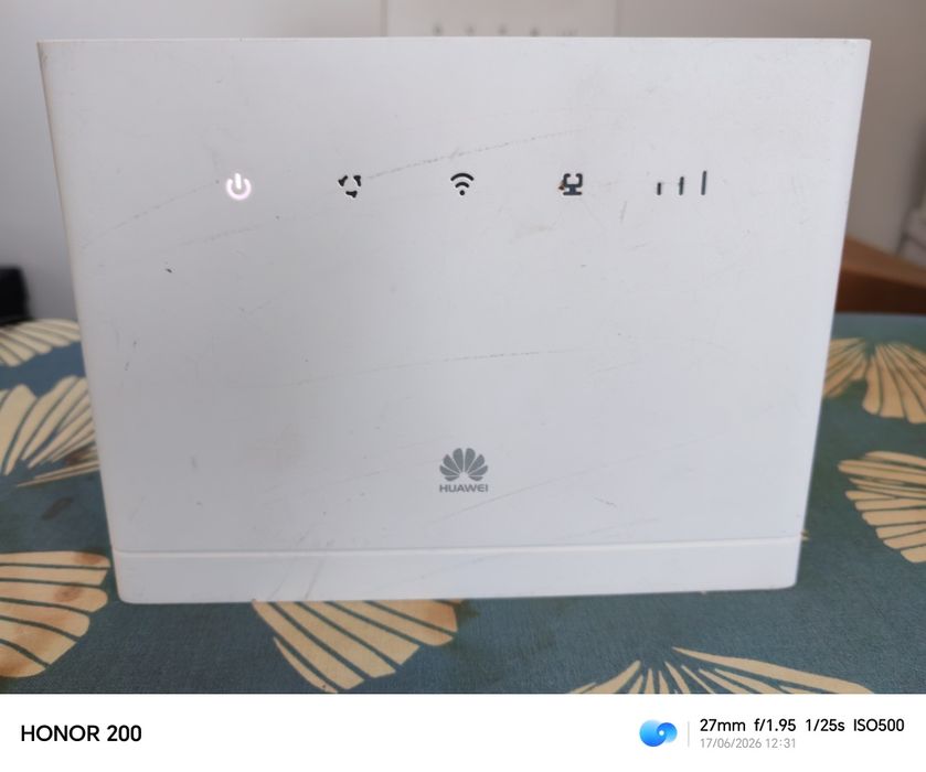 Routere Huawei 4G perfect funcționale.