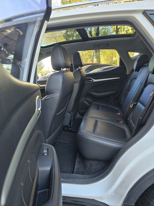 Vând  MG ZS EV LUXURY 100% Electric !!!PROMOȚIE!!