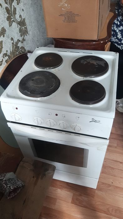 Продам электроплита