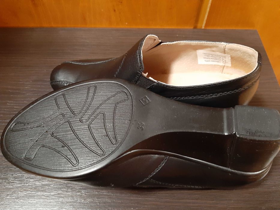 Дамски обувки ест. кожа 39