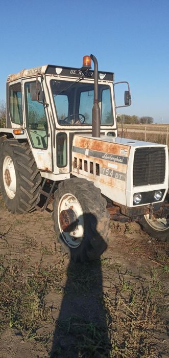 Tractor lamborghini 754