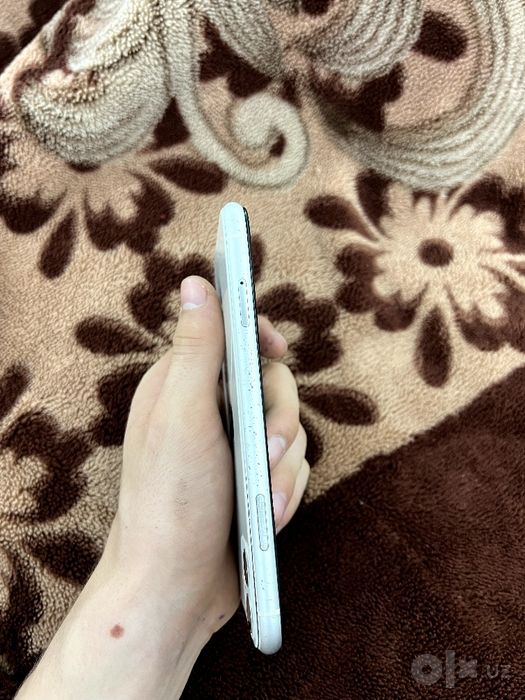IPhone 11 srochna sotiladi
