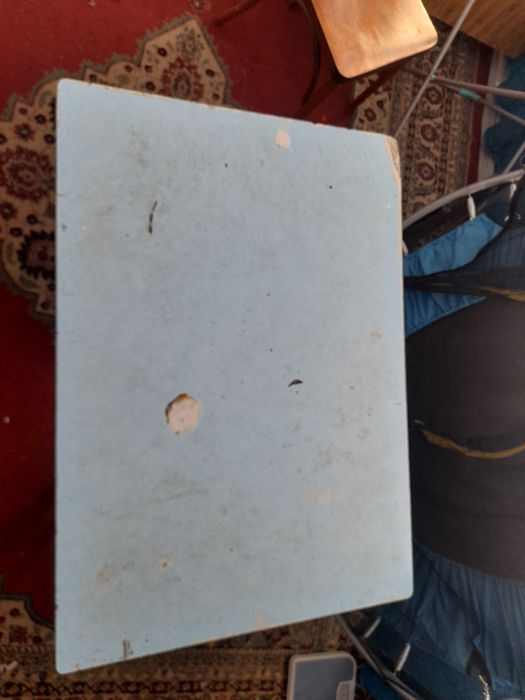 Стол в хорошем состояний