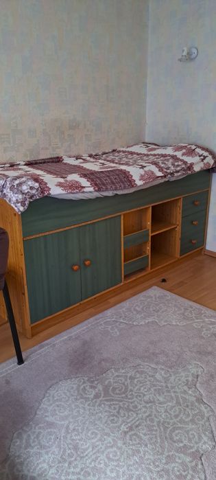 Pat camera copii sau tineret