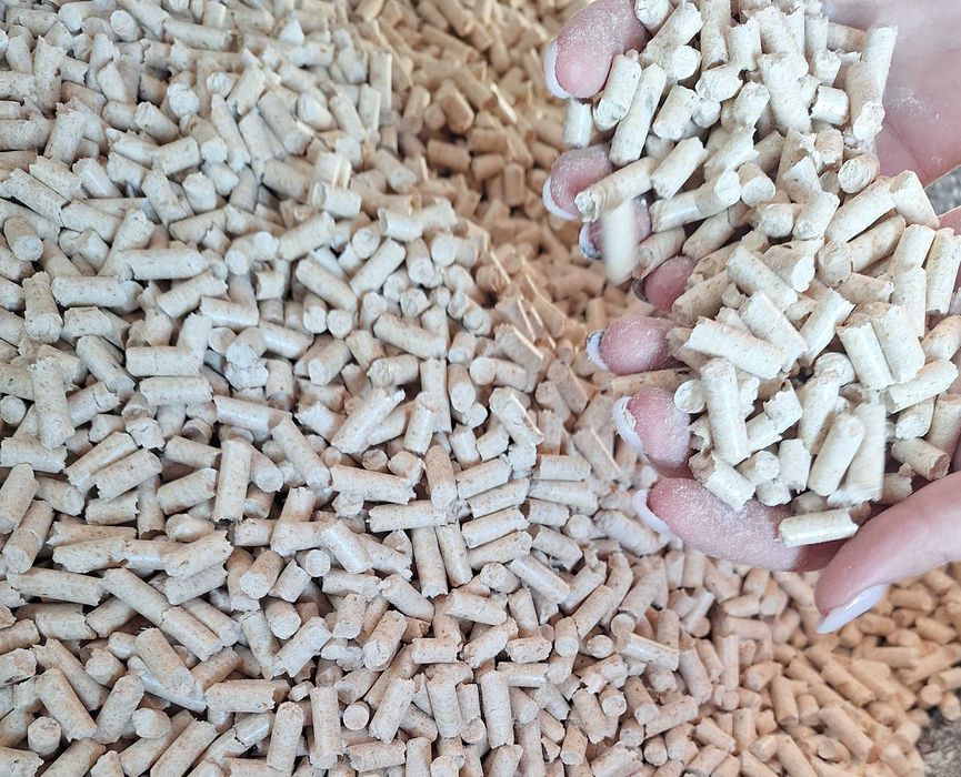 Lambriu, florarie din lemn și peleți