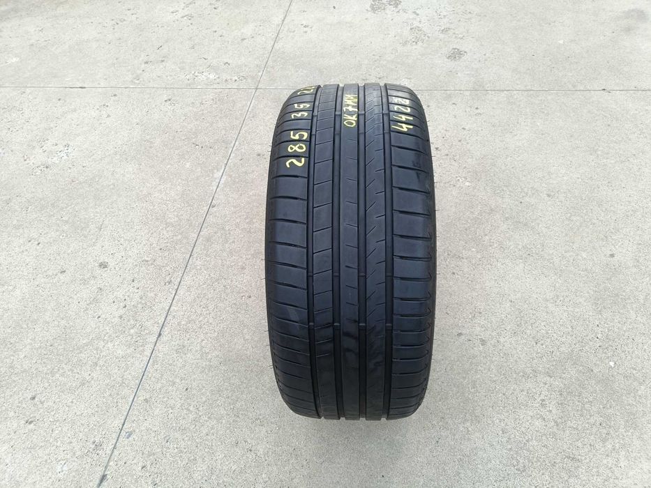 O anvelopa vara 285 35 22 bridgestone turanza T005 profil 7 mm dot 4422
