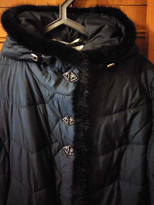 Женский пуховик. Продам.