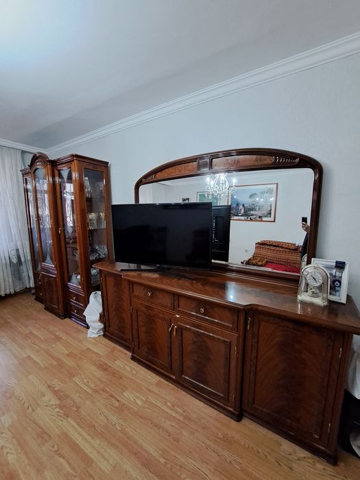 Продаю гарнитур в зал