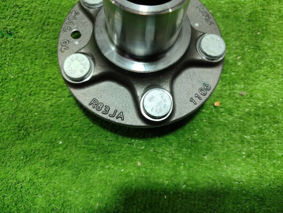BUTUC ROATA CU RULMENT RANGE ROVER EVOQUE DISCOVERY SPORT 2011-2024 COD OEM LR060751 / 14-07-06-01-02 / GSR09 / R83JA (5G2)