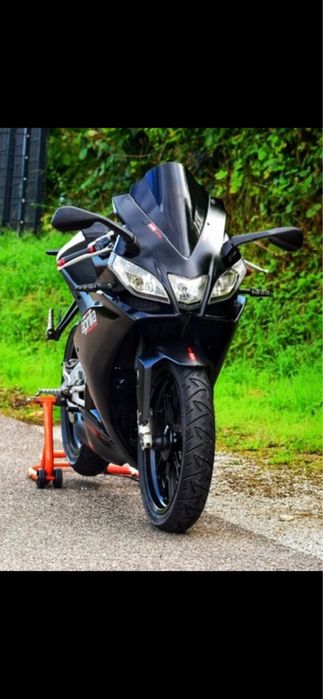 Aprilia rs4 2012
