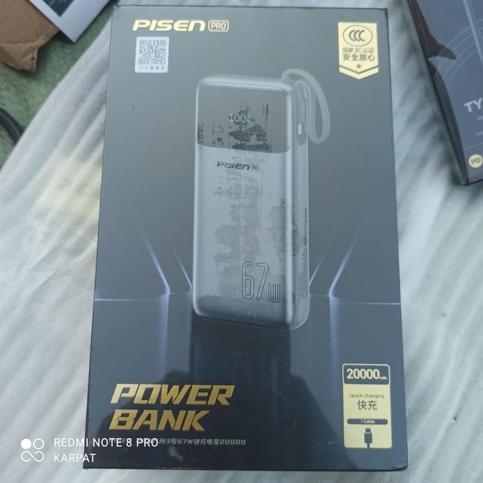 PISEN powerbank 67w. PISEN type-c kabel 100w