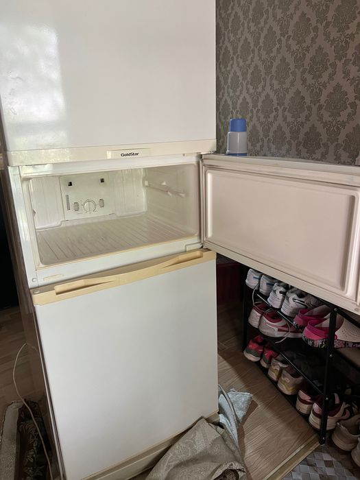 Холодильник Goldstar