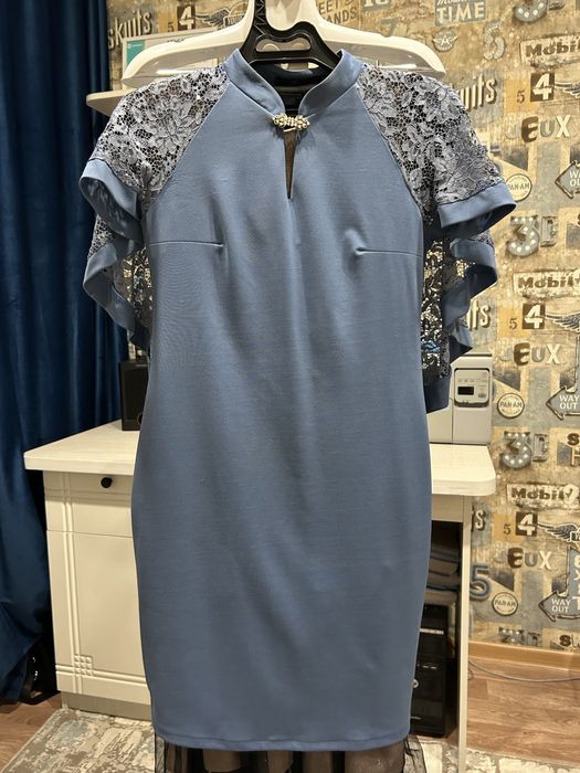 Платья б/у в хорошем состоянии