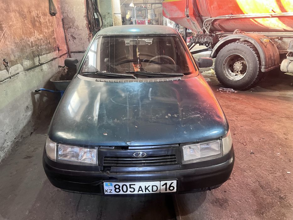 Автомобиль Ваз 2110