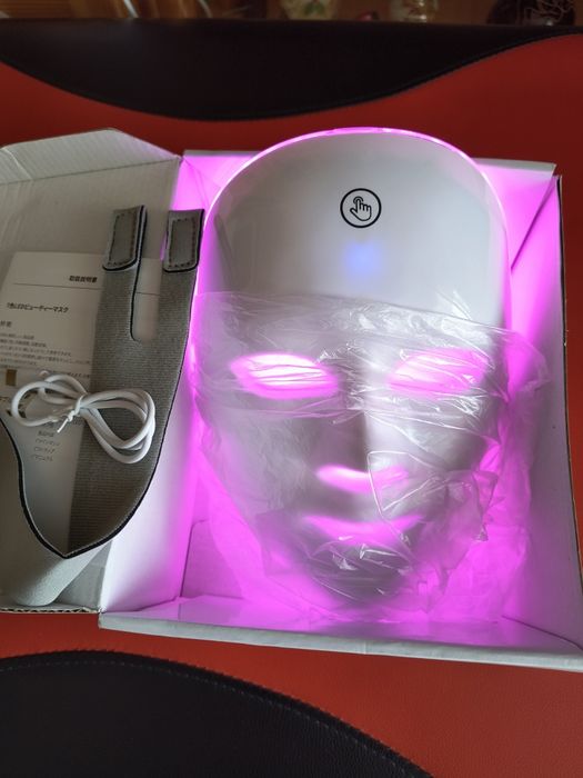 Лед маска за лице