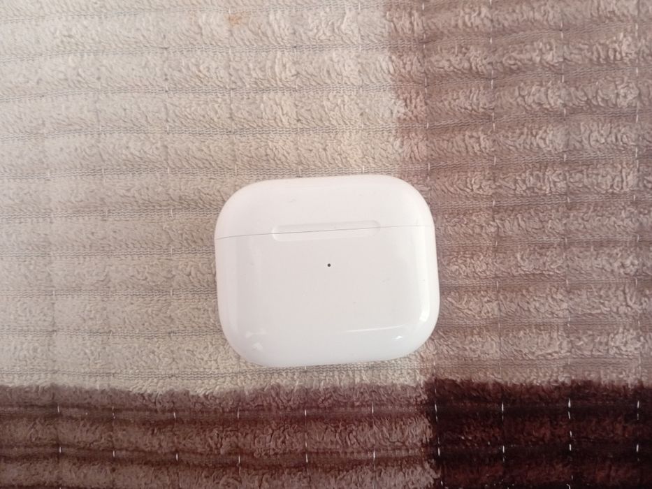 Продам айрподс 3