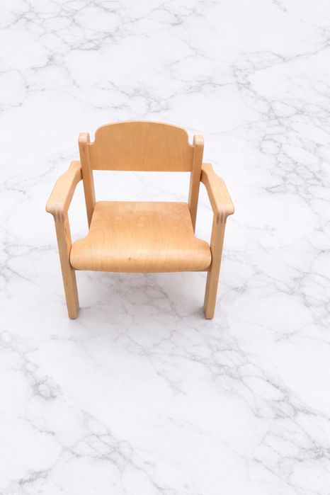 Scaune inox / scaunele lemn / mese