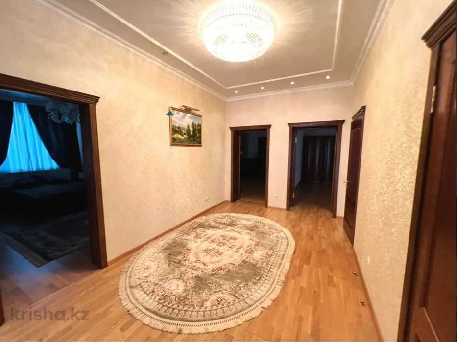 Продается дом в центре г.Караганды!