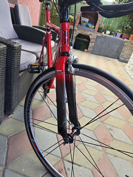 Vand bicicleta trek carbon