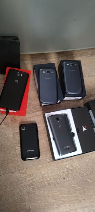 Pentru colecție  telefoane vechi , funcționale