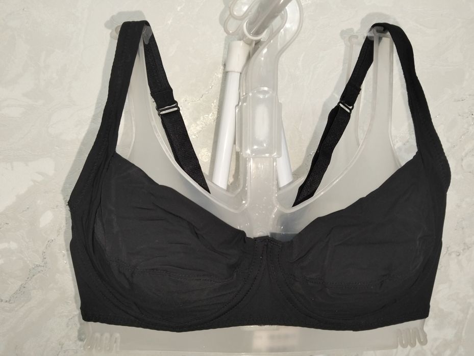 Нижнее бельё! Бюстгальтер Acousma