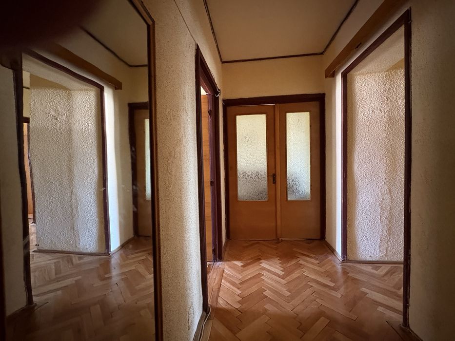 Apartament 4 camere Ultracentral Târgu-Jiu - 107 mp - Vedere panoramică