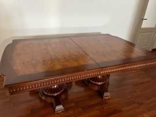 Гостиный стол со стульями