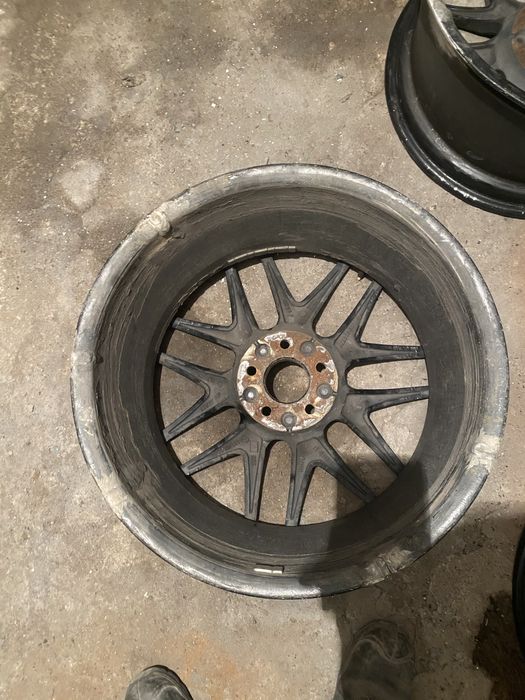 Диски р19 разноширокие на мерс