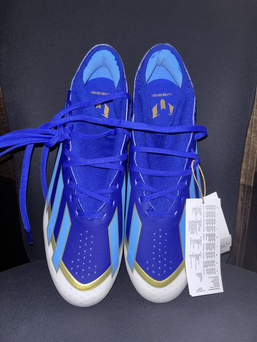 НОВИ Футболни обувки Adidas X