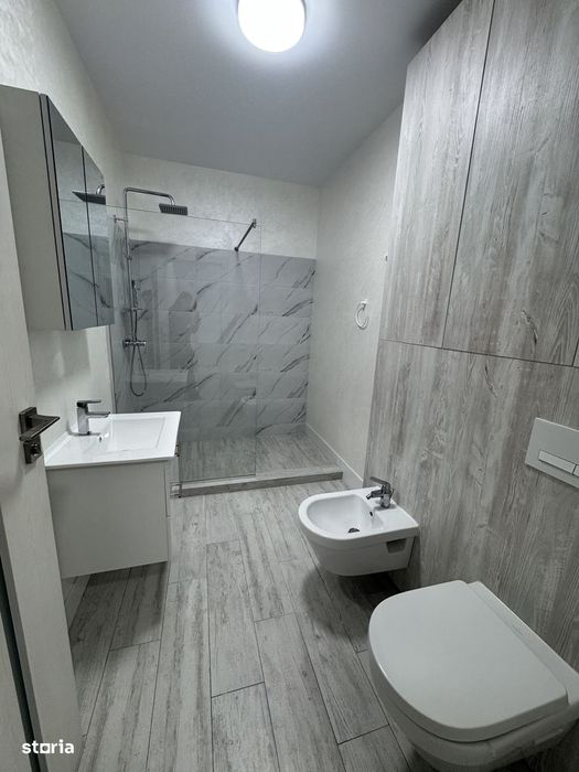 Apartament de vânzare et 3, bloc Libertății, lângă Parcul Libertății