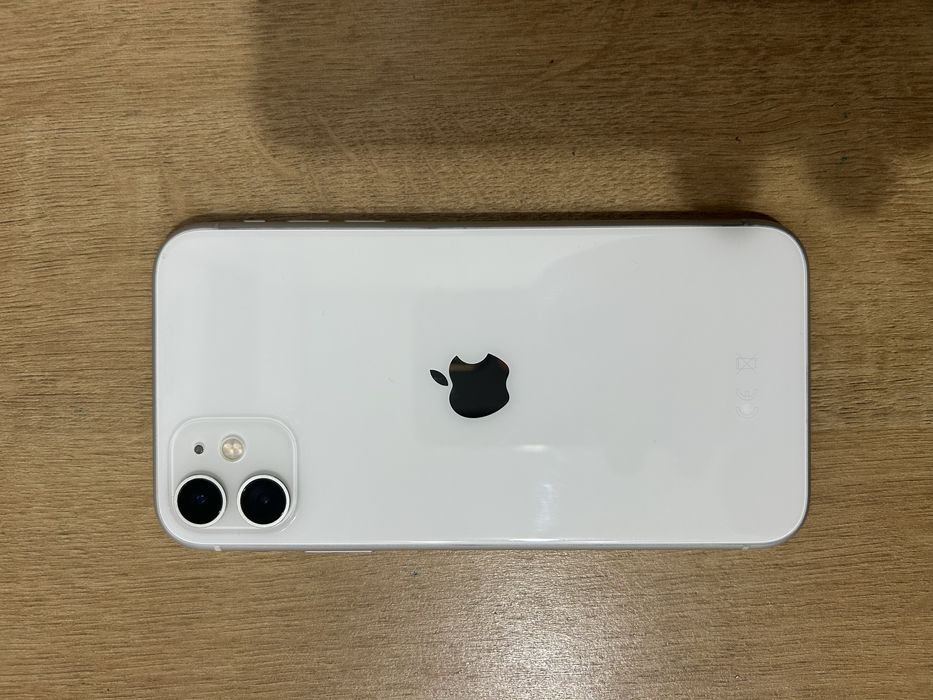 Продам Iphone 11