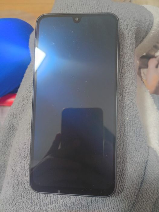 schimb telefonul meu cu 2 iphone 6 e complet funtional si mere foarte bine  2 iphoneuri 7sau 6 macar