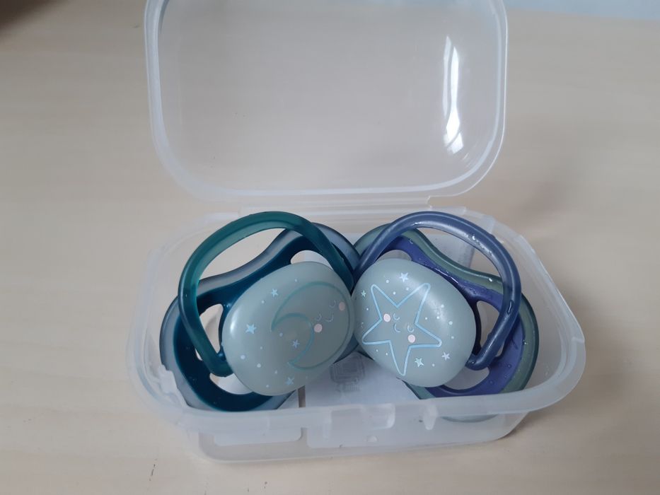 Бебешки шишета Nuk, Avent