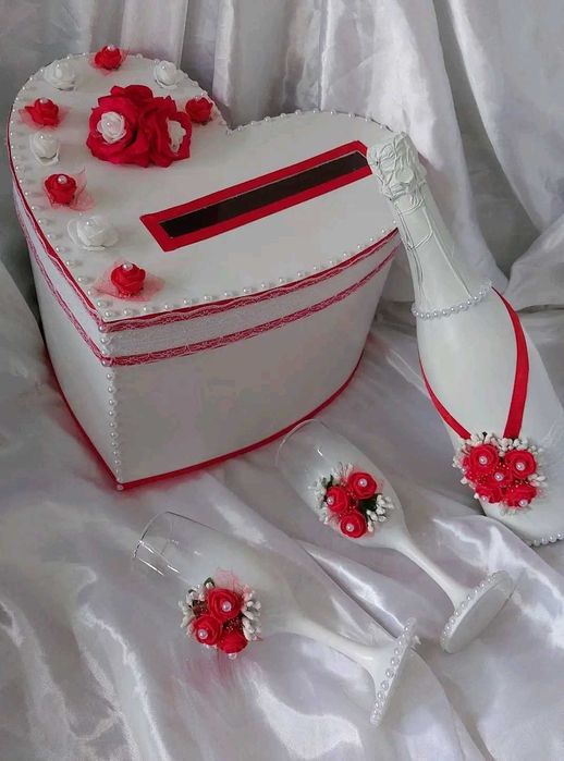 Сватбени комплекти