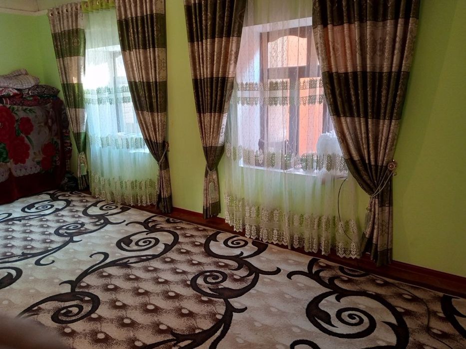 Uy sotiladi Yakkabogʻ pasyolka yoʻlga yaqin