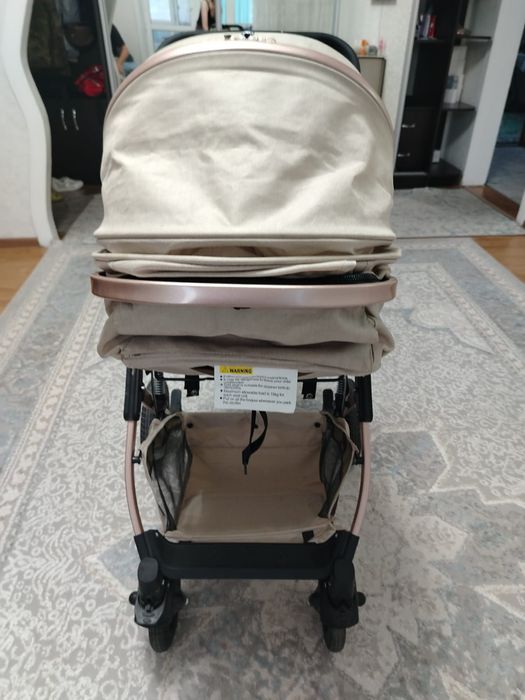 Продам коляску. Почти новое.